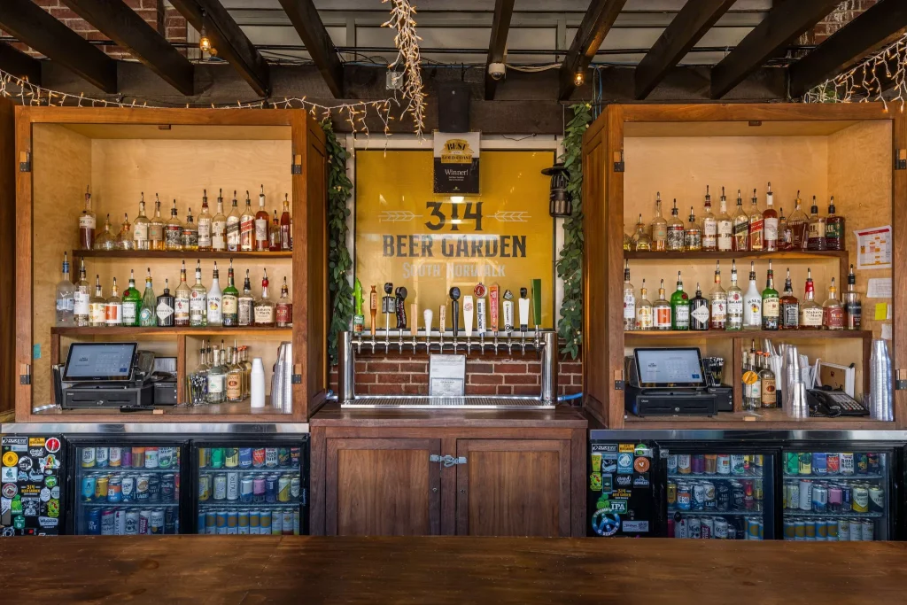 the bar at 314 beer garden
